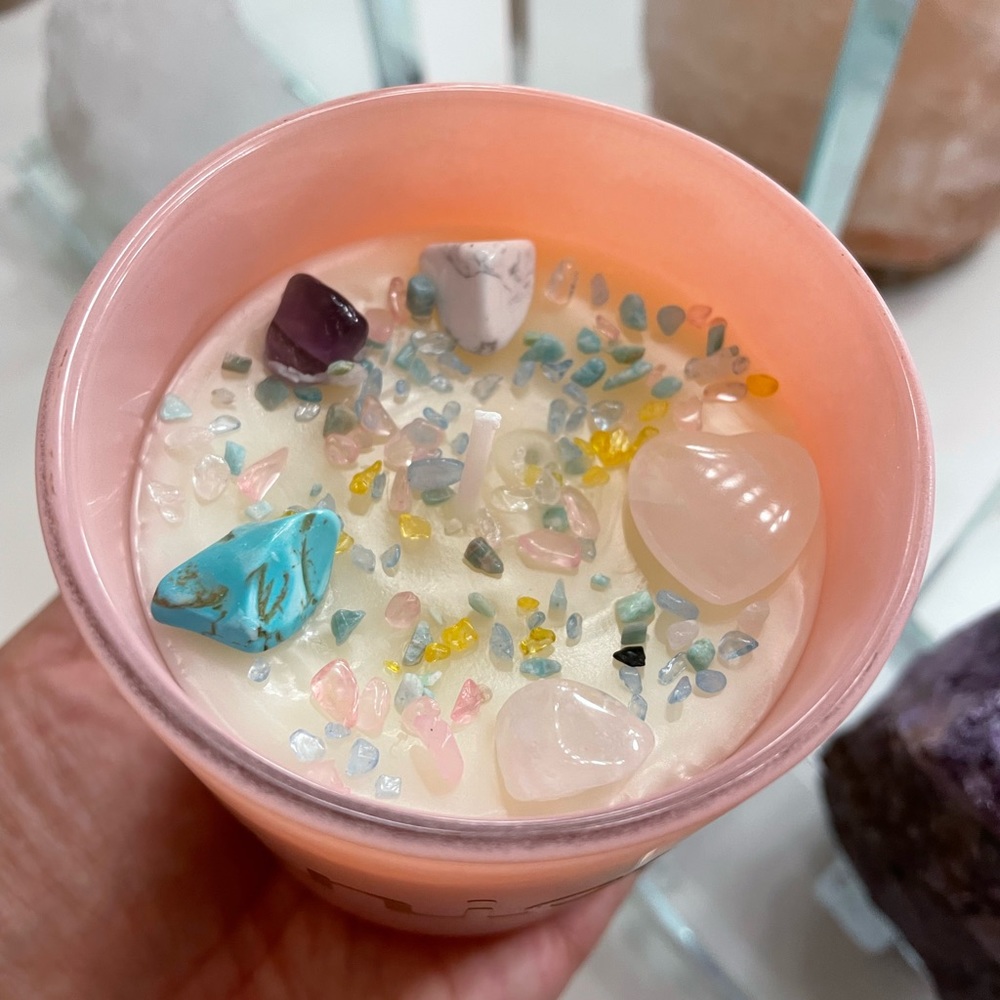 Manifesting candles to make your dreams and wishes reality.